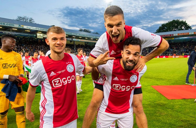 赛中表现出 赛中表现出