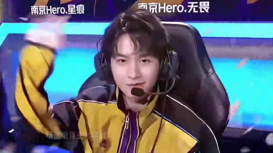 成功不仅依 成功不仅依